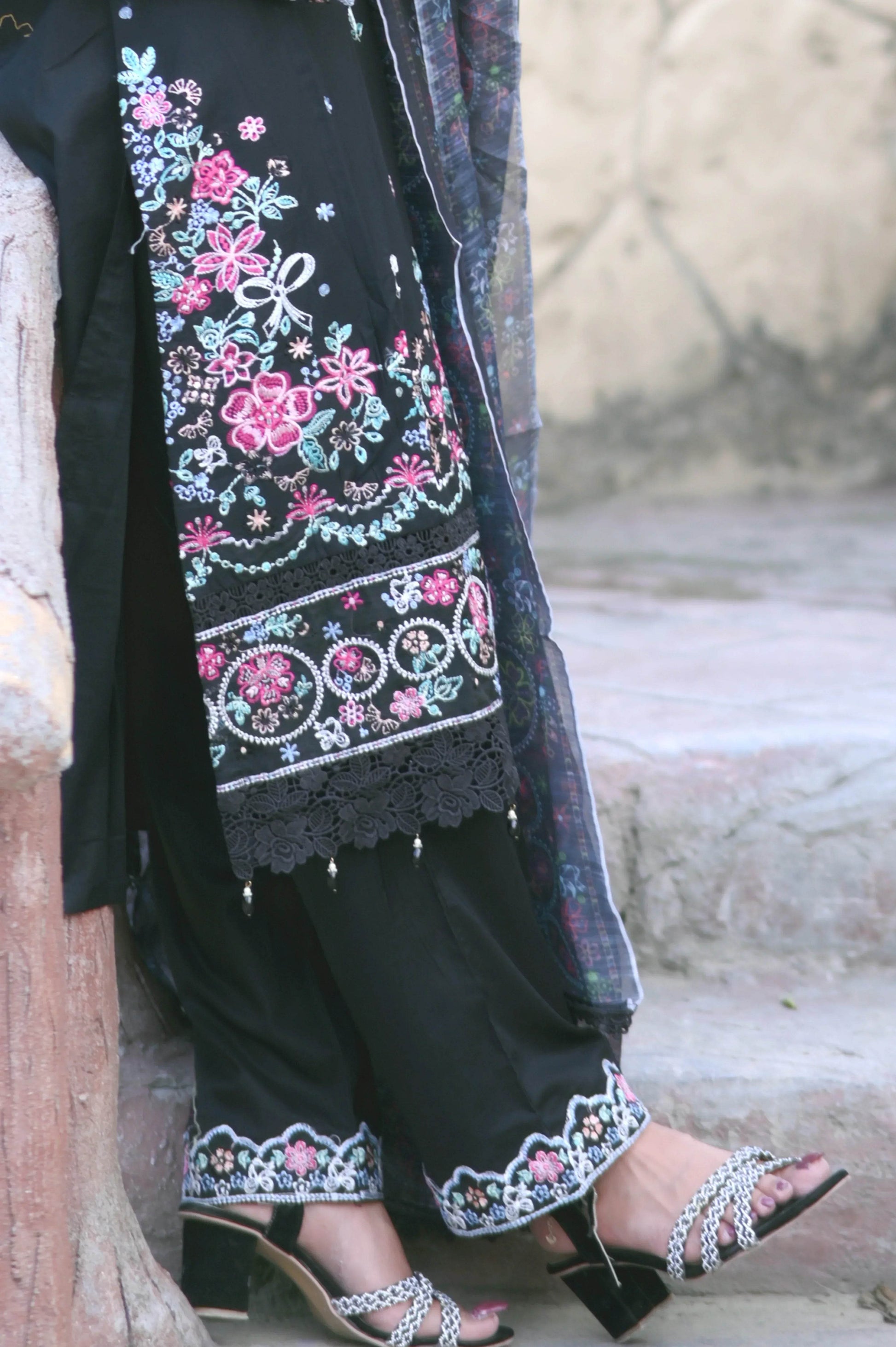 Noir Blossom 3-Piece Stitched Suit - Layaal
