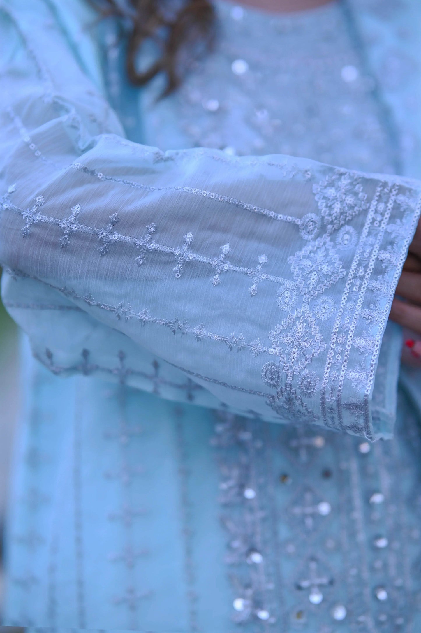 Ice Crystal 3-Piece Stitched Suit - Layaal