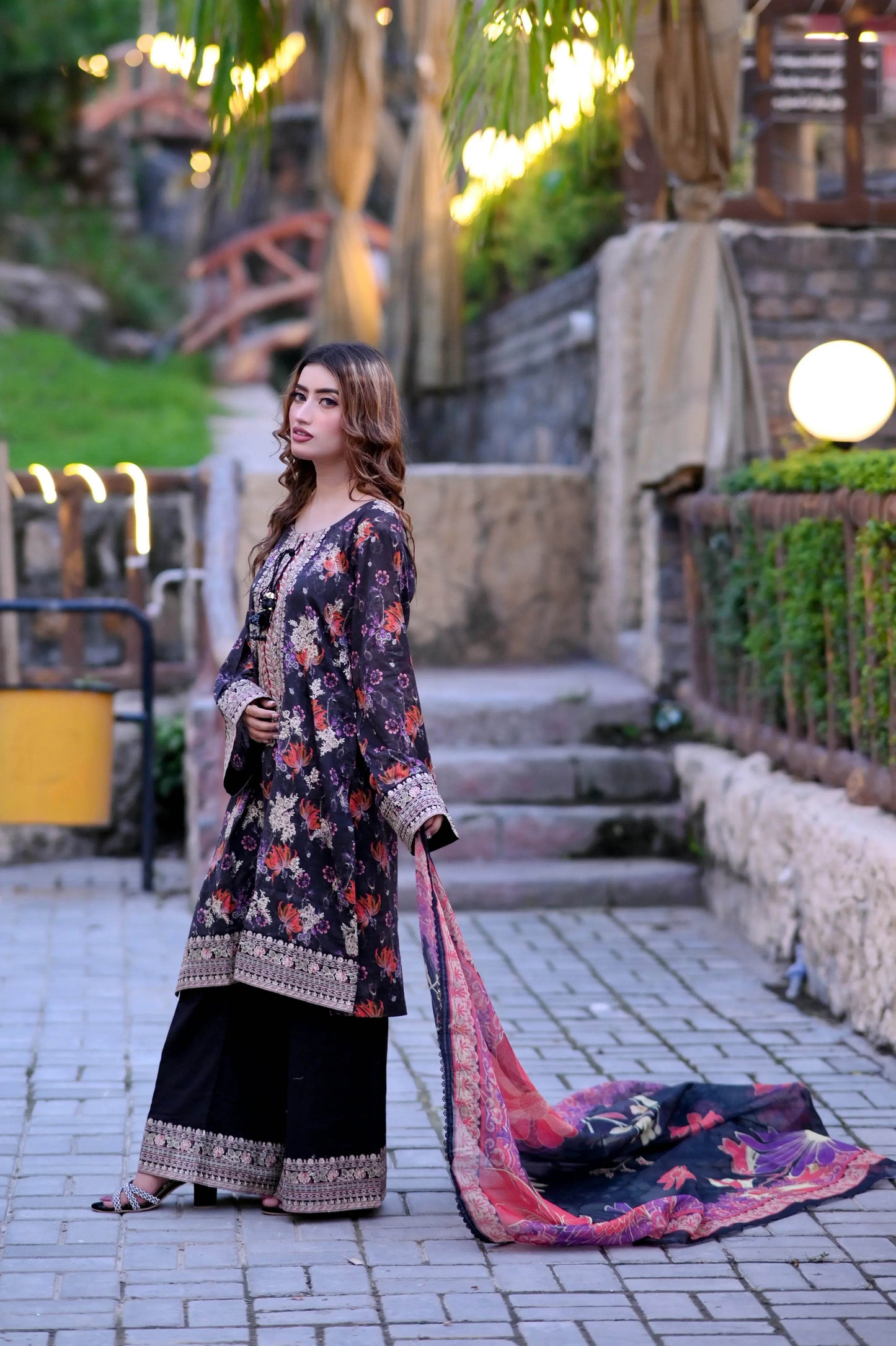 Black Bloom 3-Piece Stitched Suit - Layaal