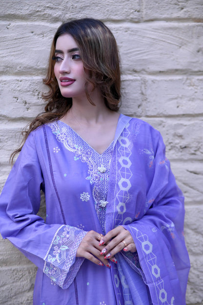 Lilac Charm 3-Piece Stitched Suit - Layaal