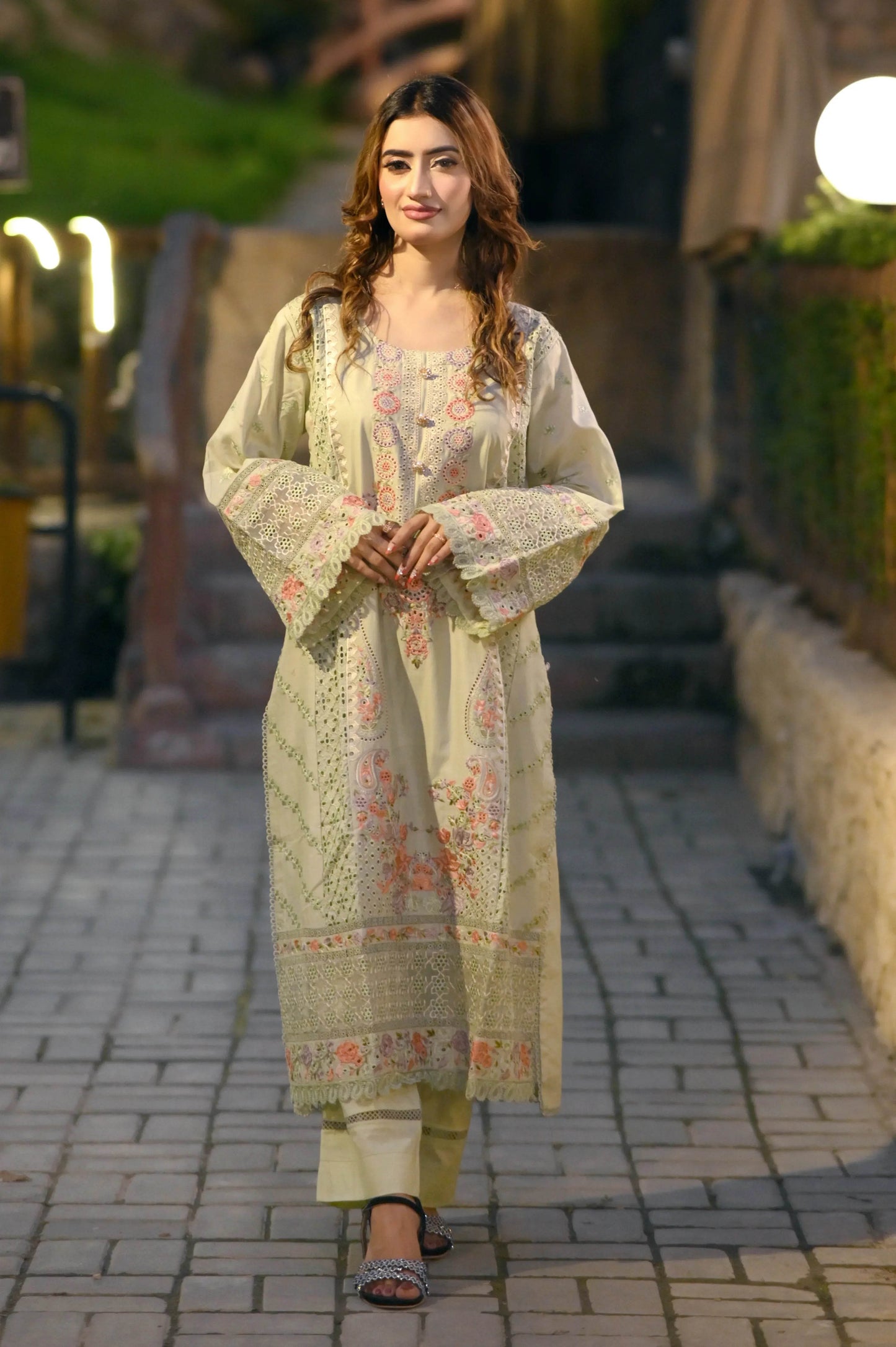 Pearl Garden 3-Piece Stitched Suit - Layaal